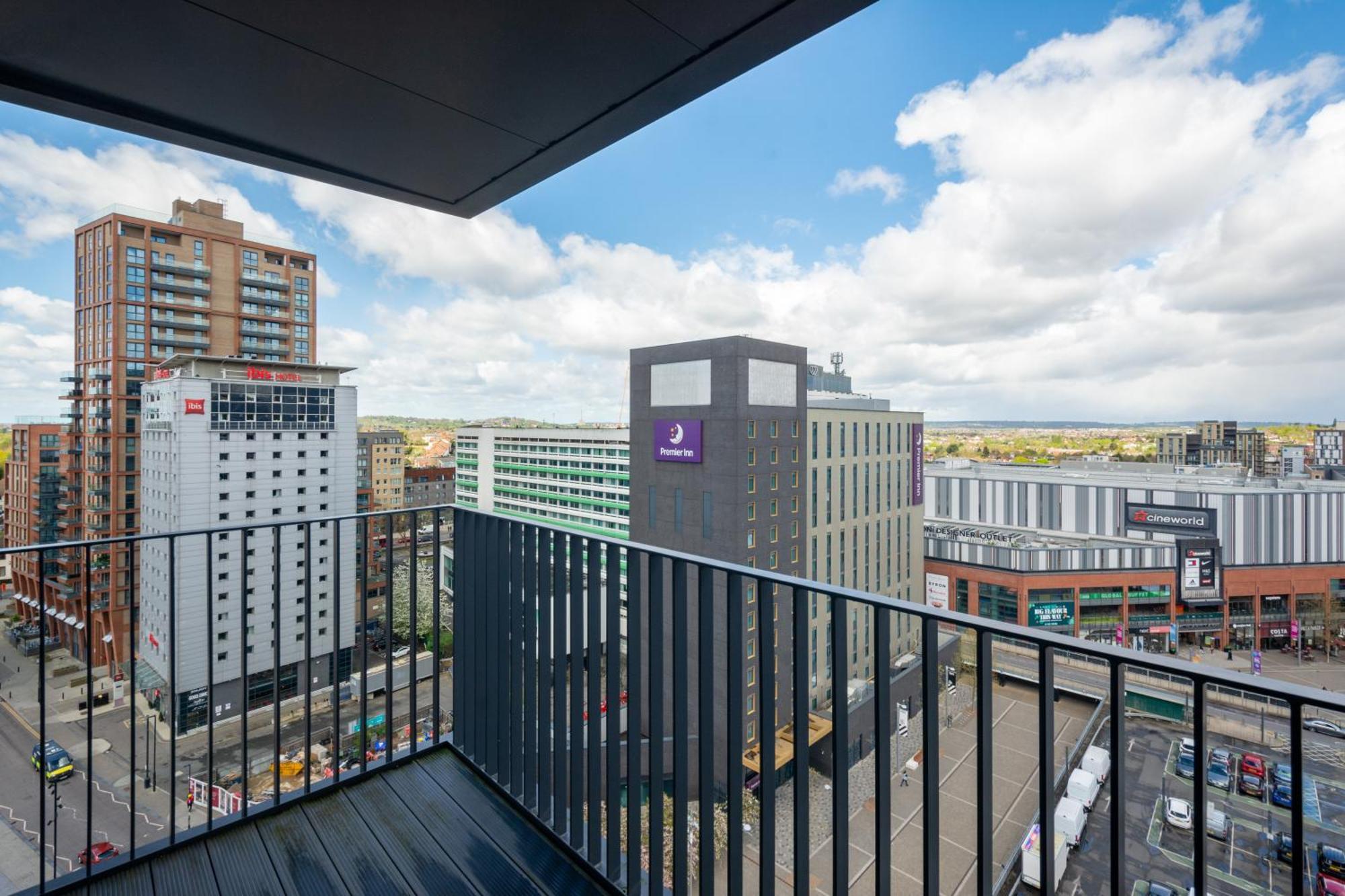 Mysquare State-Of-The-Art 1 Bedroom Apartments Near Wembley Park London Kültér fotó